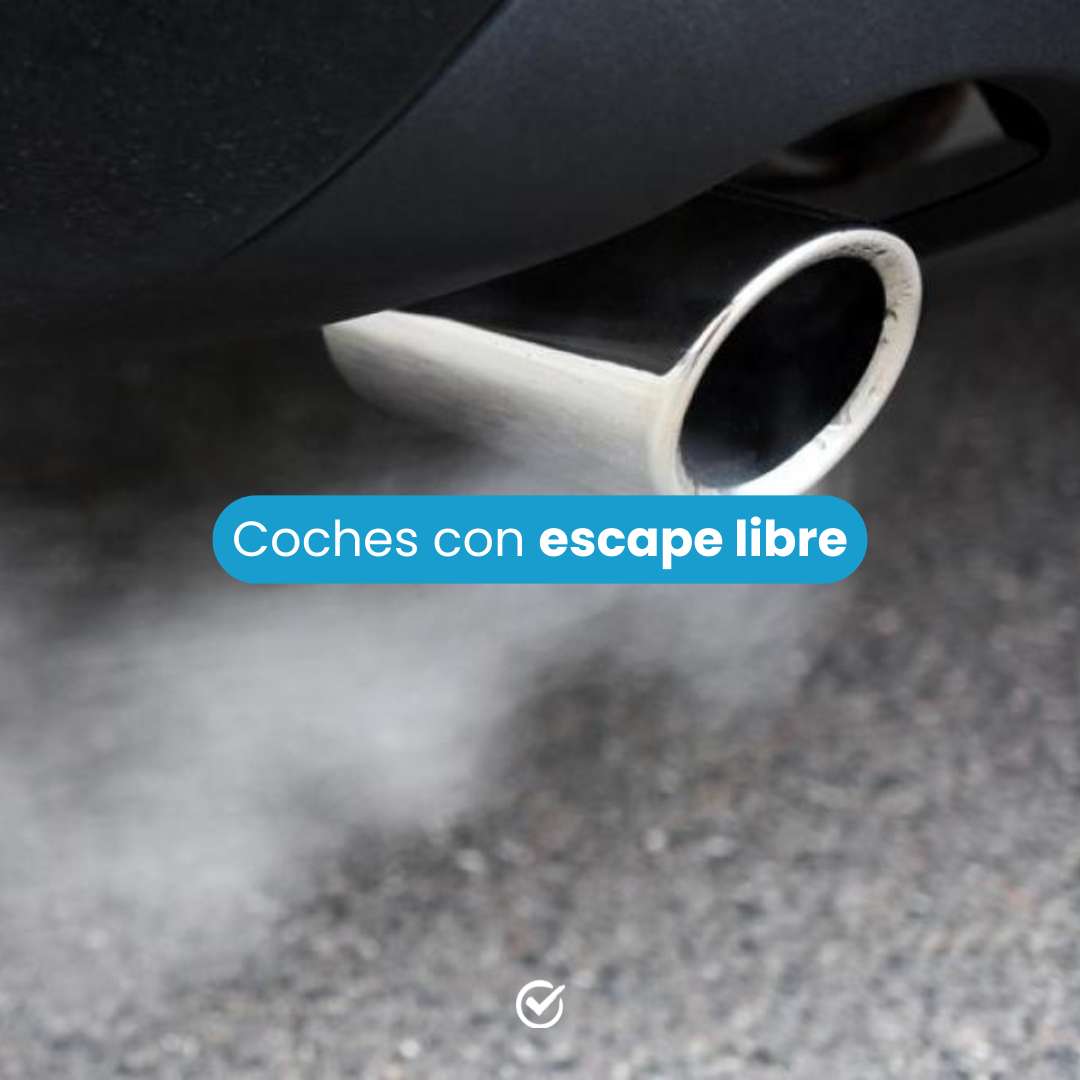 Coches con escape libre